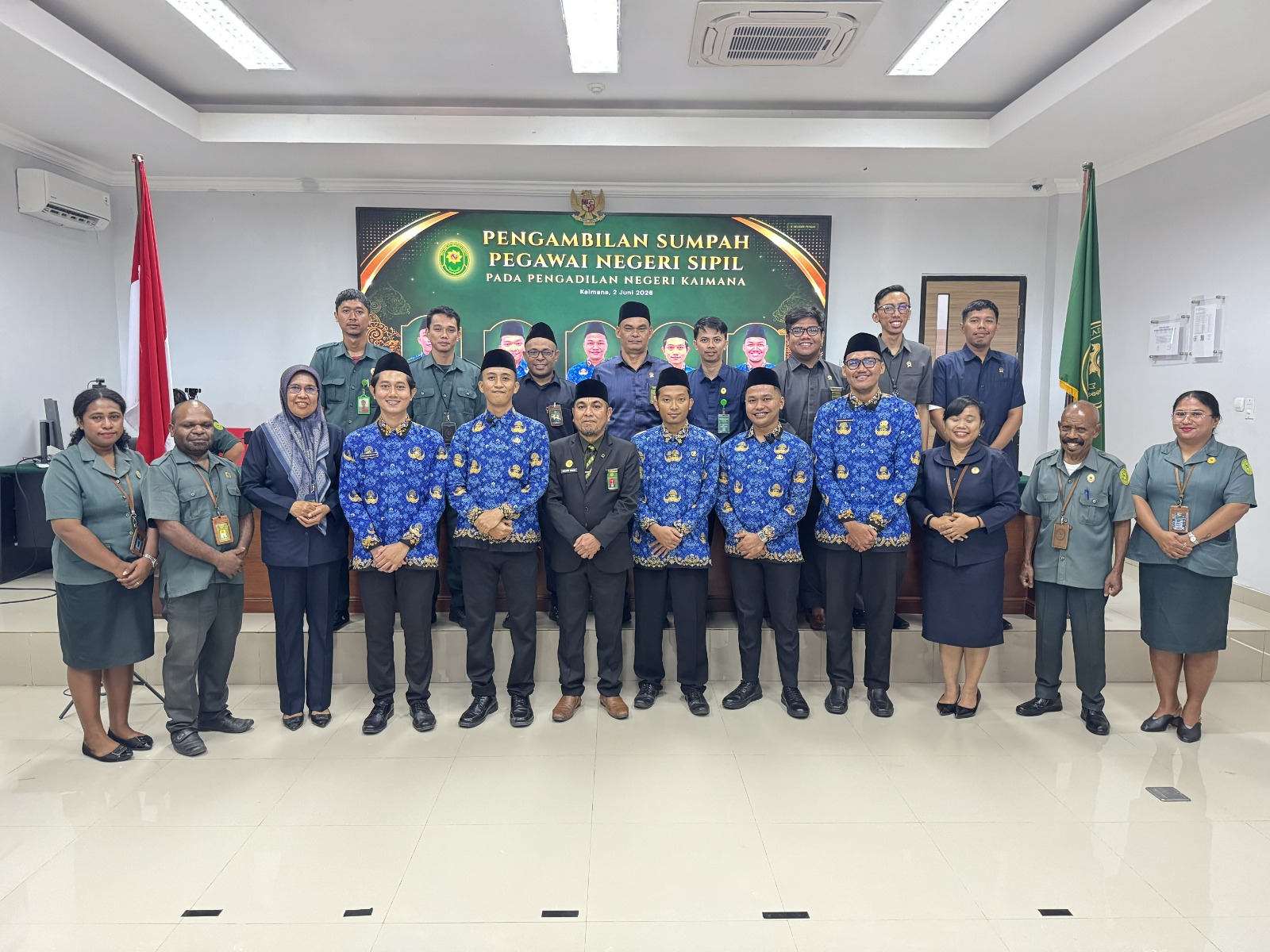 Pengambilan Sumpah Pegawai Negeri Sipil pada Pengadilan Negeri Kaimana