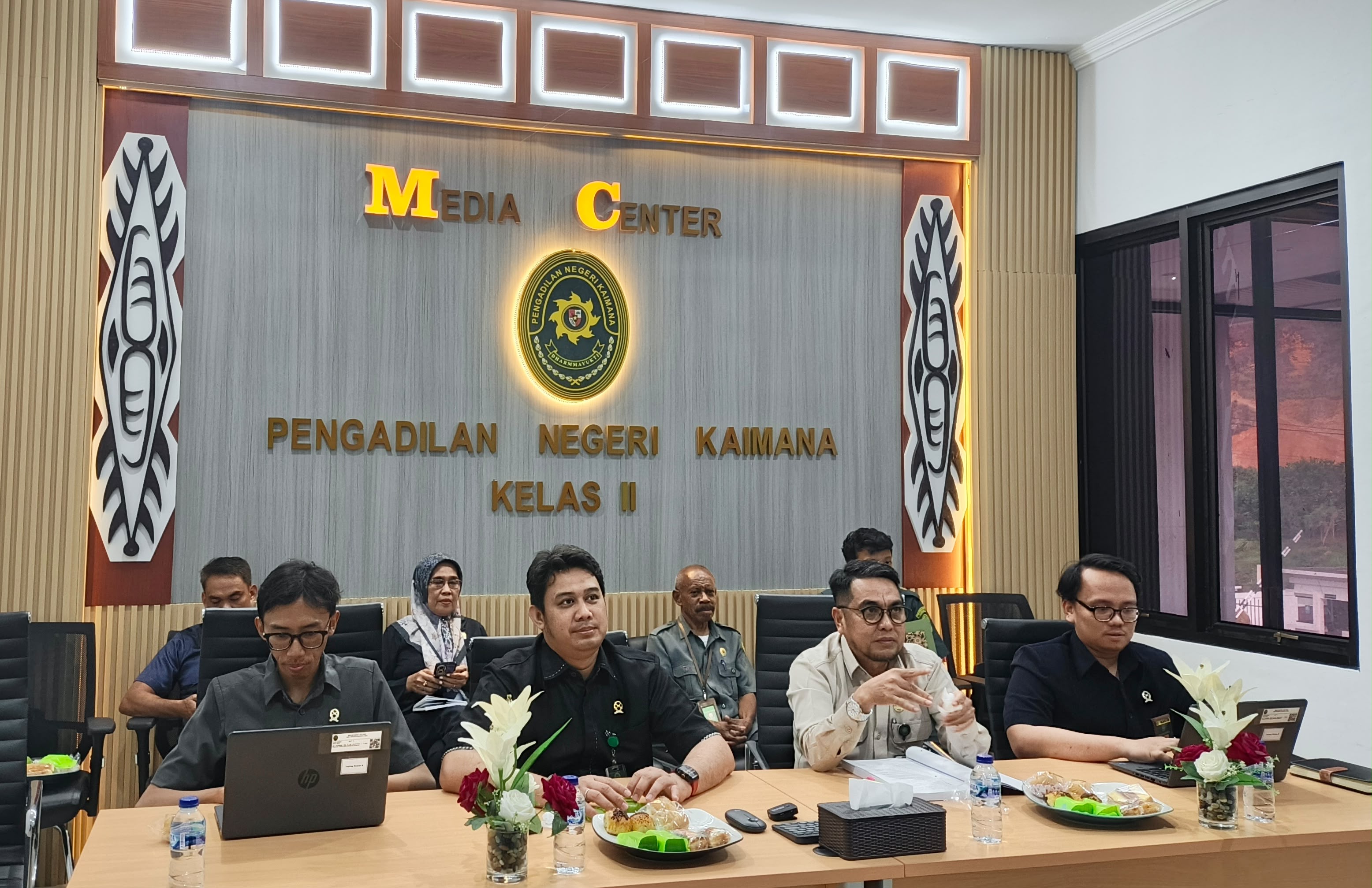 Pengadilan Negeri Kaimana Kelas II Ikuti Sosialisasi Pembaruan Aplikasi SIPP dan E-Court